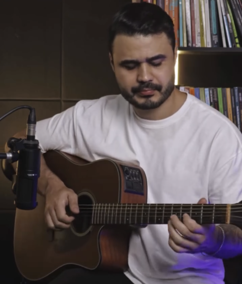 Curso de Violão Victor Teixeira